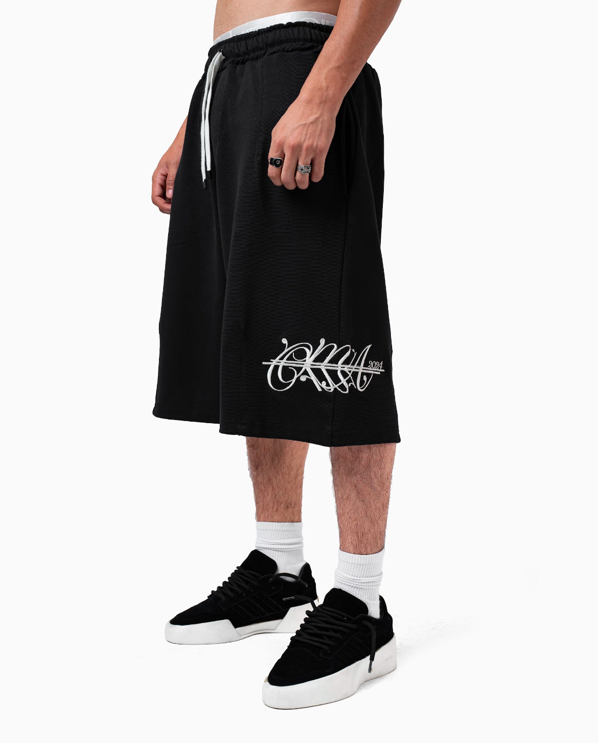 super baggy short
