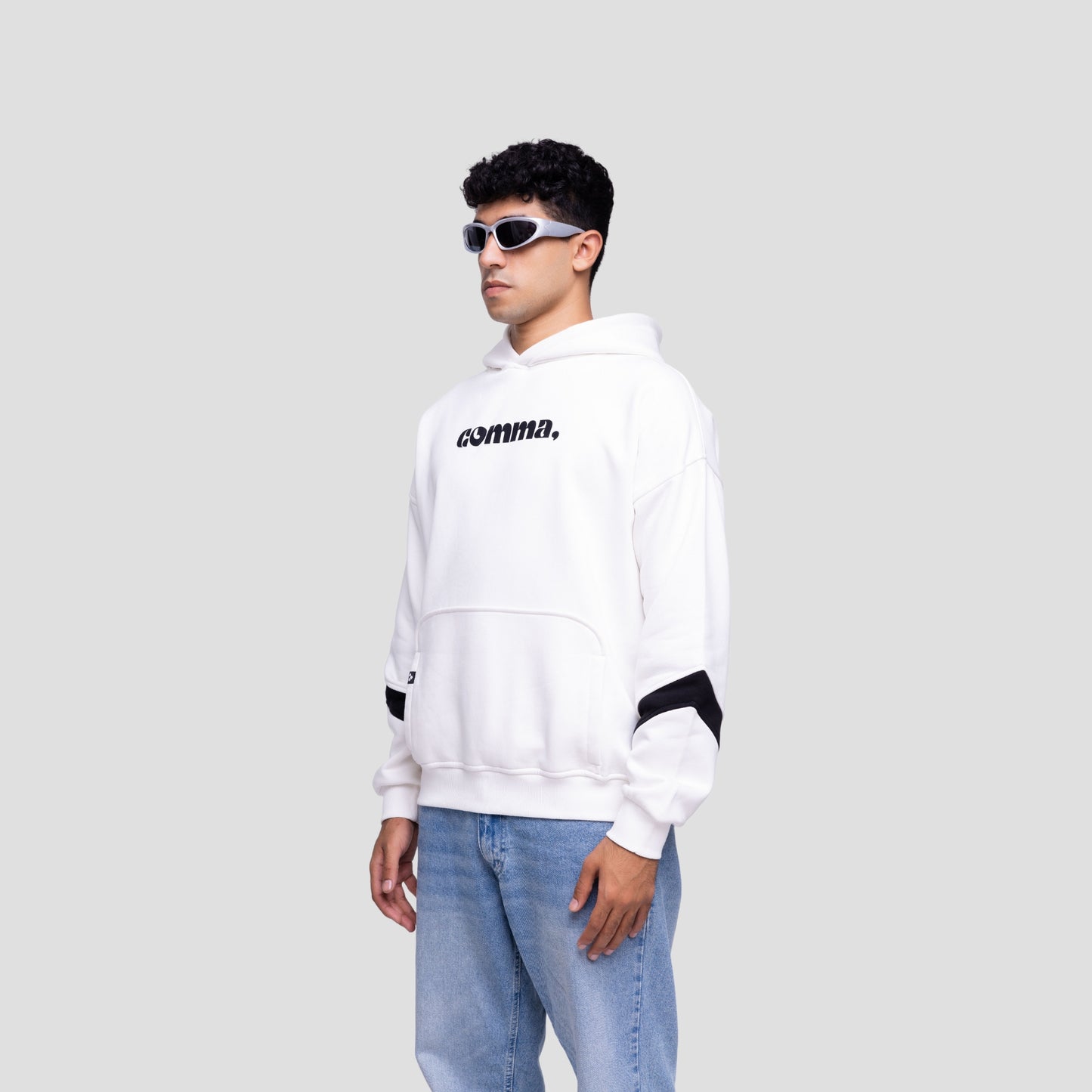 BASIC WHITE HOODIE