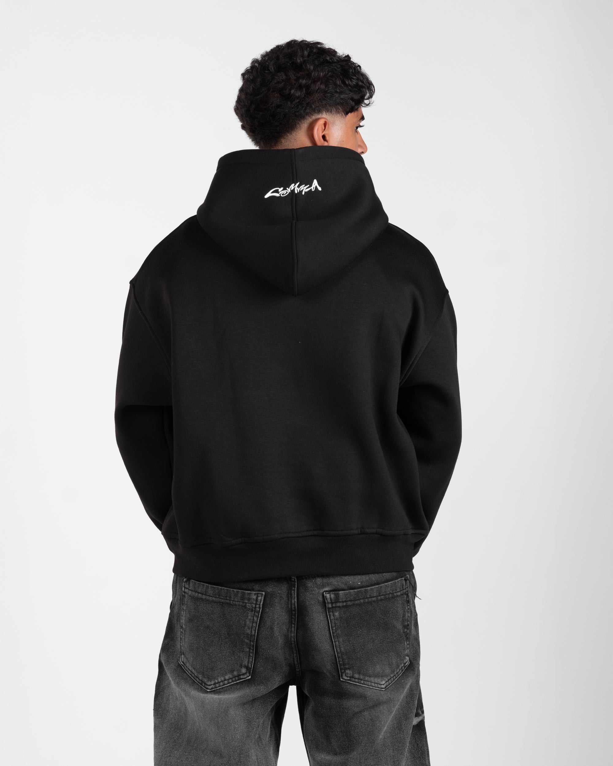 Echo Zipup Black(preorder)